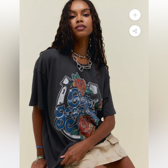 Daydreamer Tops - NWOT Daydreamer Chris Stapleton Horseshoe Tee